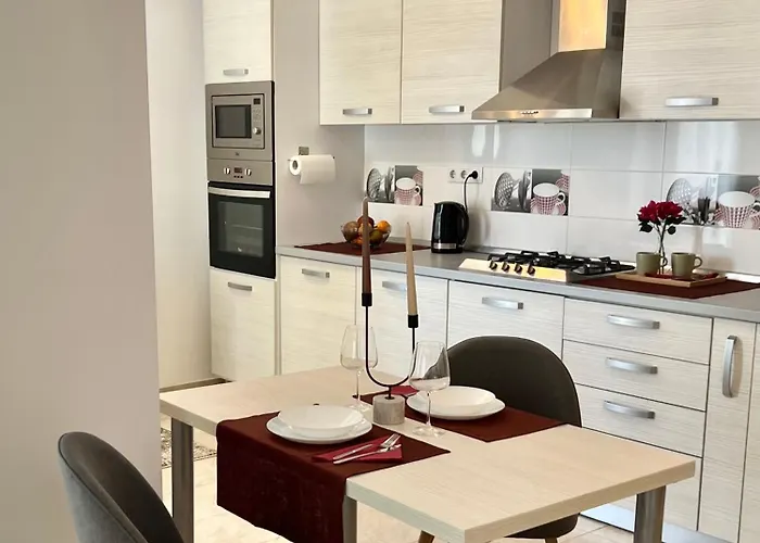 White Bliss - 1br With Balcony And Parking Apartman