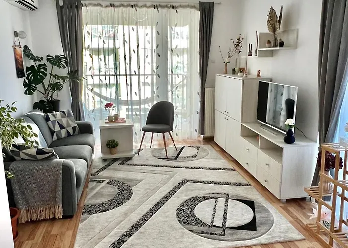 Apartman White Bliss - 1br With Balcony And Parking