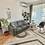 Apartament White Bliss - 1br With Balcony And Parking *