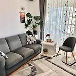 Apartament White Bliss - 1br With Balcony And Parking Bucureşti