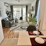 Apartament White Bliss - 1br With Balcony And Parking *